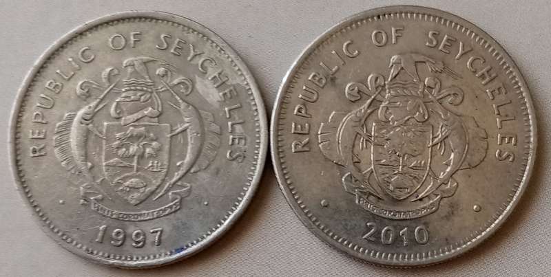 1997 & 2010 Seychelles one rupee set