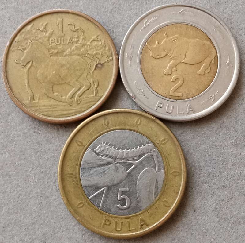 2013 Botswana 1/2 & 5 Pula set