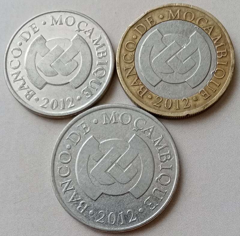 2012 Mozambique 2/5 & 10 Meticals