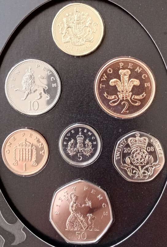 2008 Great Britain brilliant uncirculated 7 coin set in folder