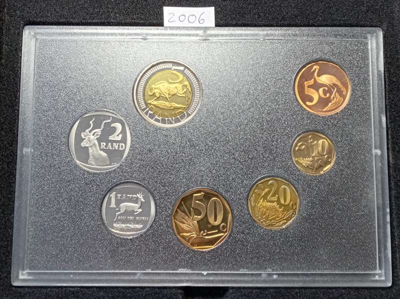 2006 Republic proof set in box (mintage: 1637).