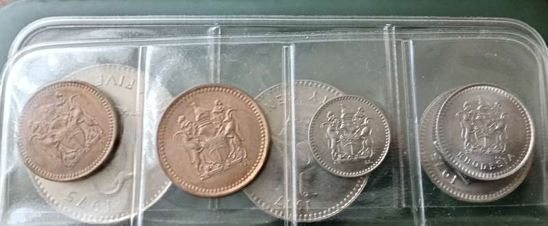 1970s Rhodesia uncirculated set in green folder