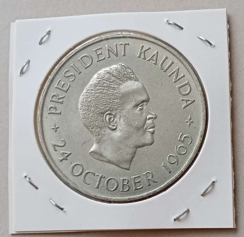 Low mintage 1965 Zambia 5 Shillings