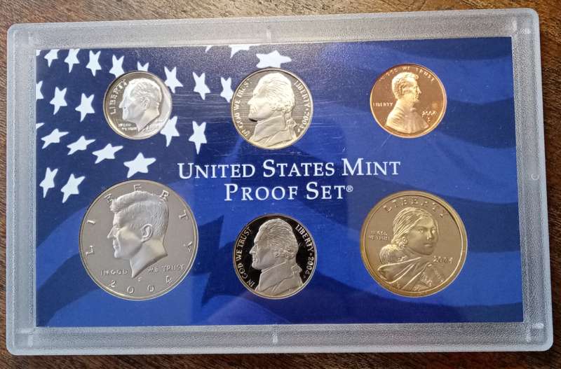 2004 United States Mint proof set in box (11 coins)