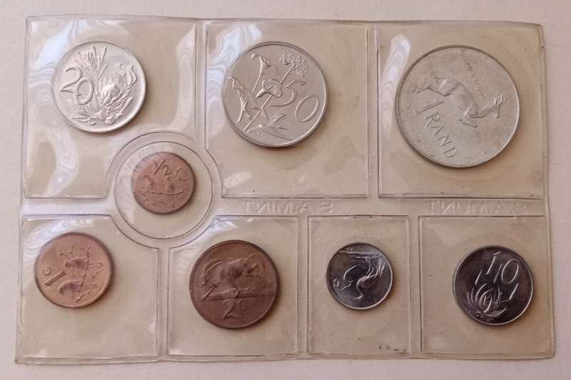1975 Republic uncirculated Mint pack (R1-1/2c) incl.silver R1
