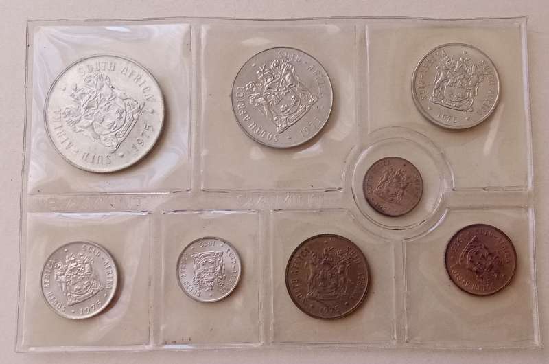1975 Republic uncirculated Mint pack (R1-1/2c) incl.silver R1