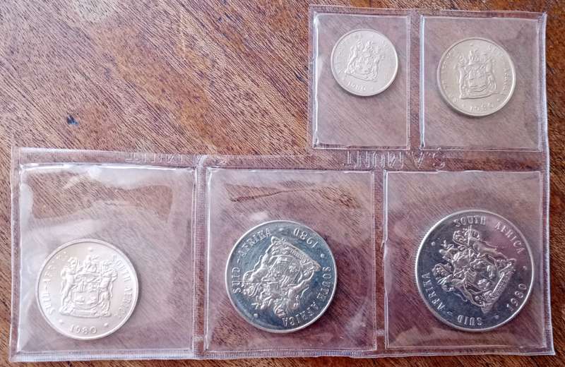 Partial 1980 uncirculated Mint pack (R1-5c)