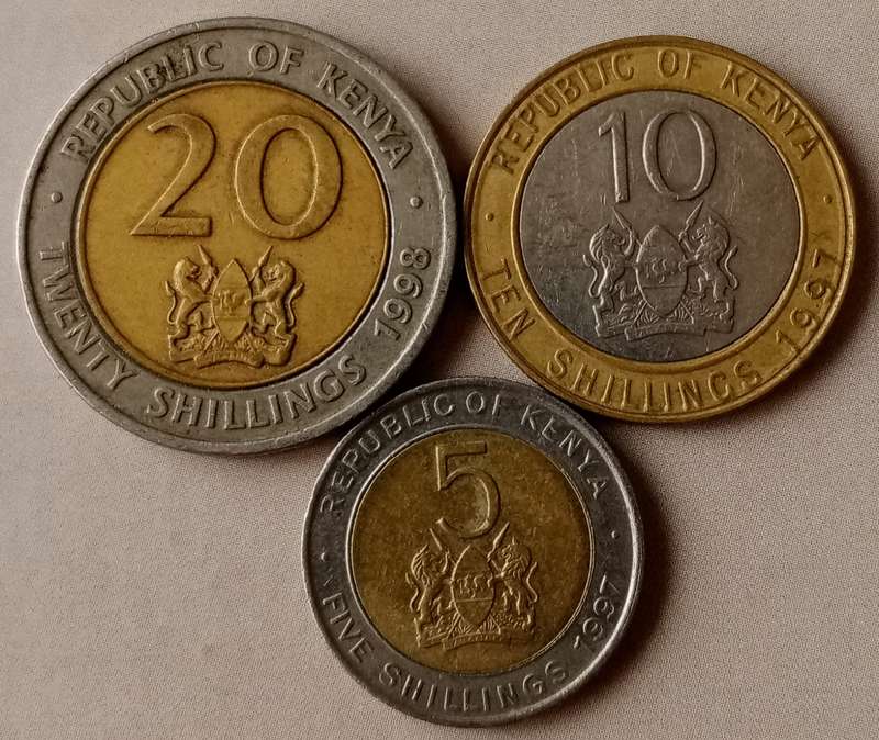 Lot of x3 Kenyan coins