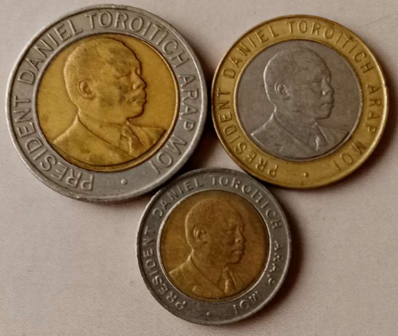 Lot of x3 Kenyan coins