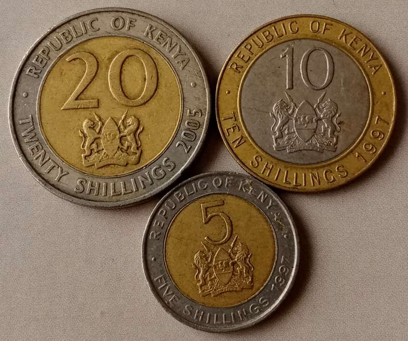 Lot of x3 Kenyan coins.