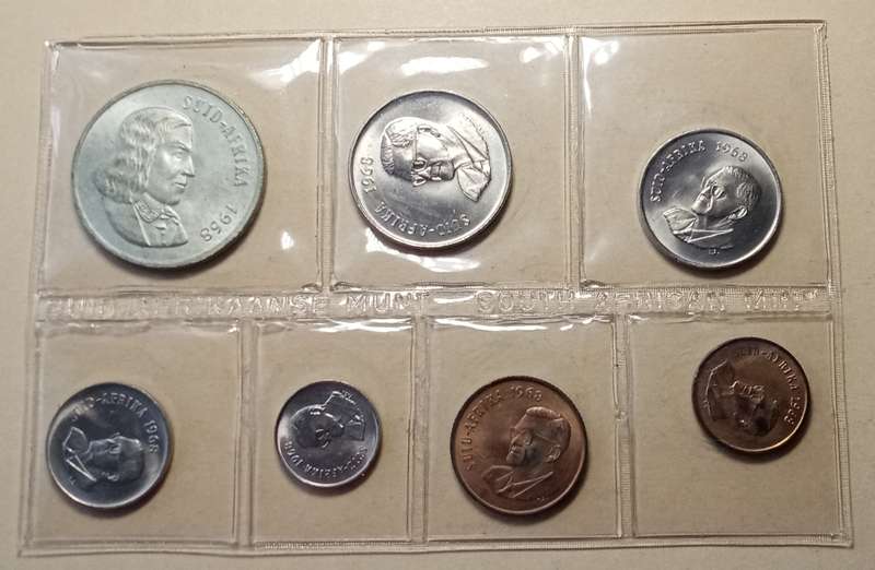 1968 Afrikaans uncirculated Mint pack incl.silver R1 (mintage: 22100)