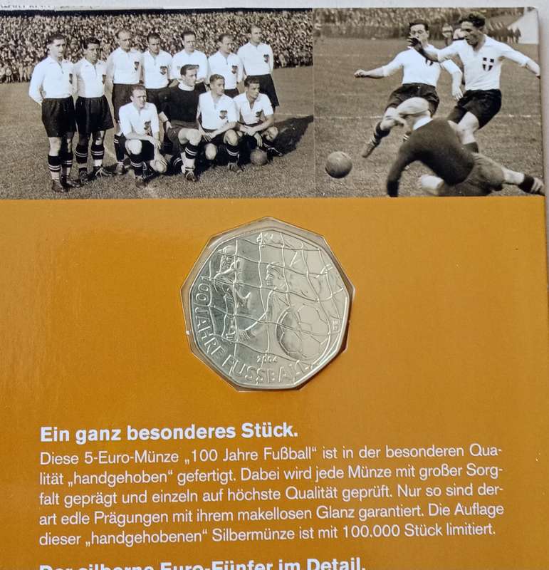 2004 Austria brilliant uncirculated silver 5 Euro in blister pack (Football)