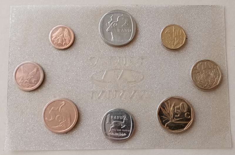 1992 Uncirculated Mint pack (R2-1c) mintage: 15087