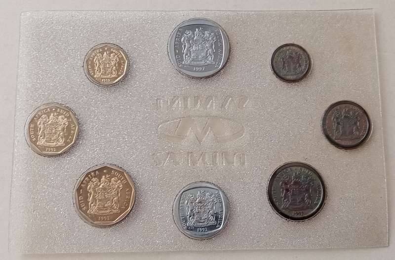 1992 Uncirculated Mint pack (R2-1c) mintage: 15087