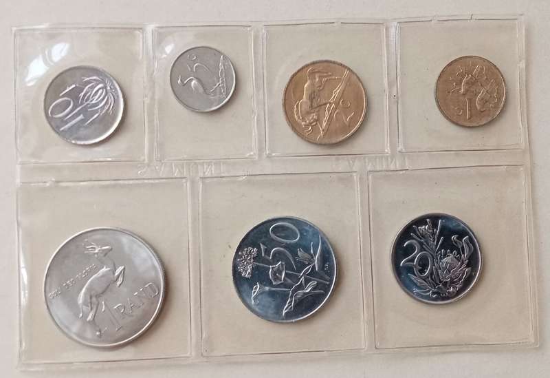 Nice 1984 Republic uncirculated Mint pack (R1-1c)