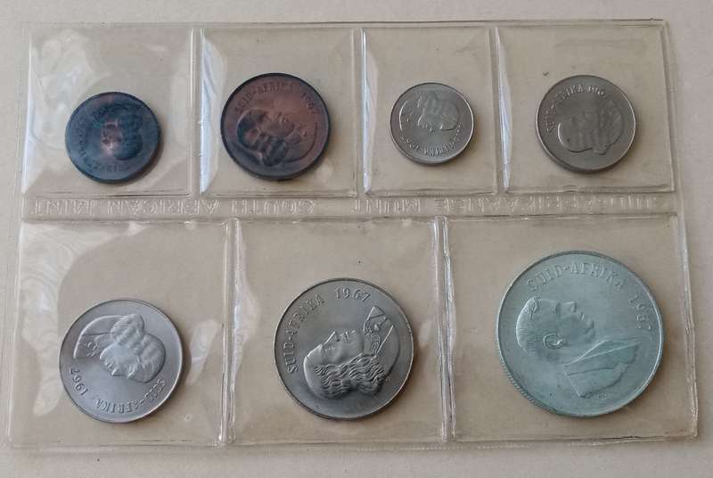 1967 Afrikaans uncirculated Mint pack incl.silver R1 (mintage: 20000)