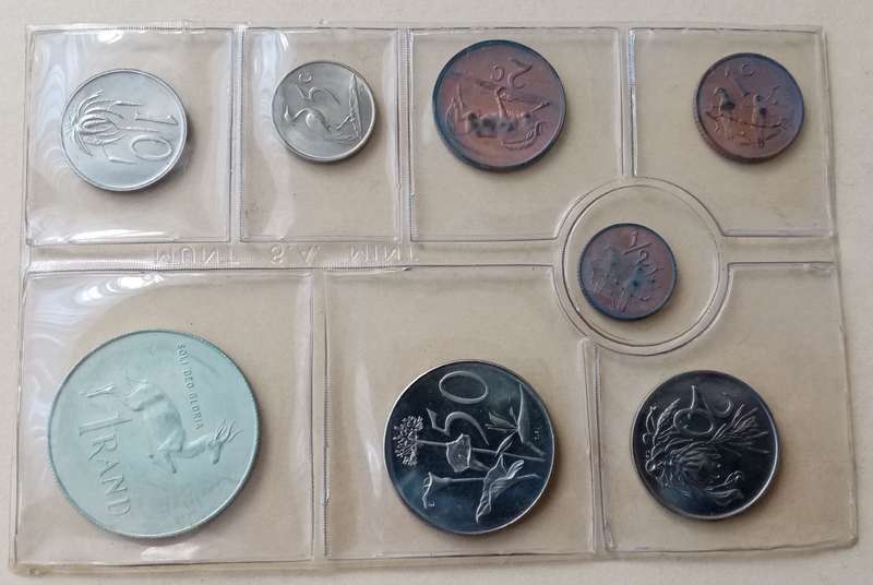 1971 Republic uncirculated Mint pack set (R1-1/2c) incl.silver R1