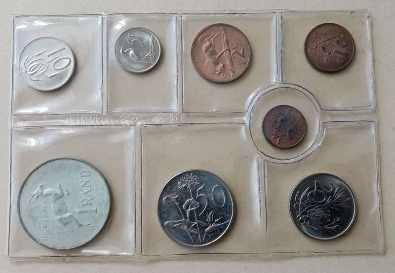 1972 Republic uncirculated Mint pack set (R1-1/2c) incl.silver R1 (mintage: 20000)