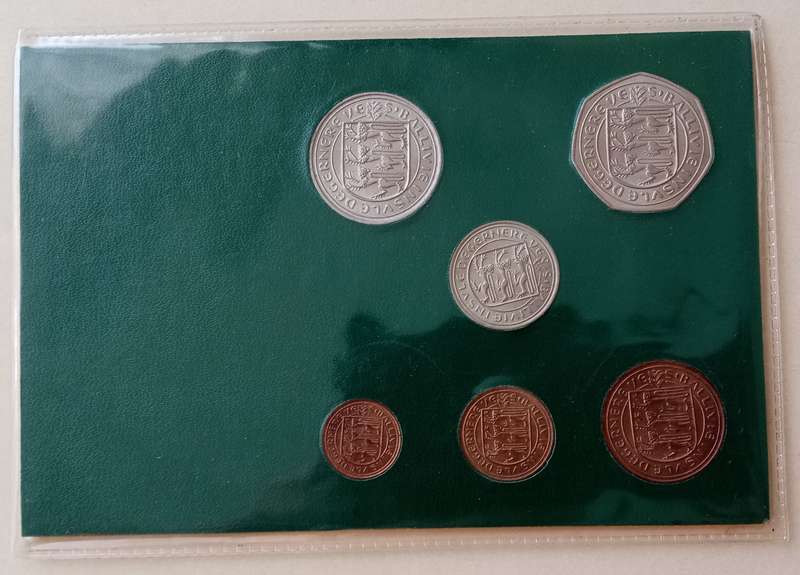 1968/1969/1971 Decimal currency of Guernsey the channel isles 6 coin unc set