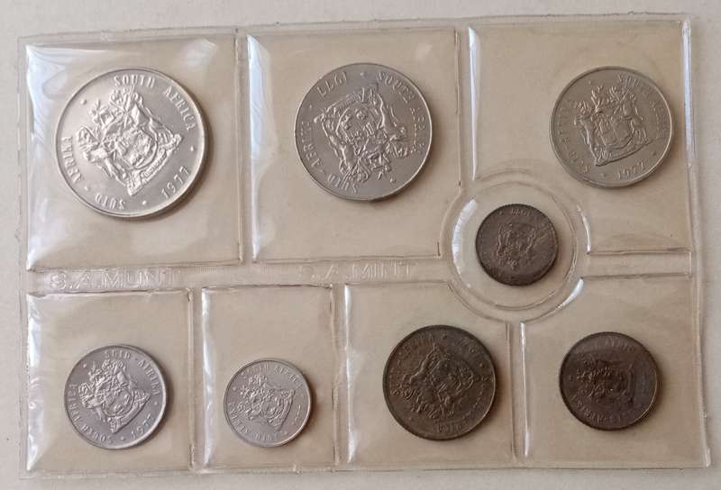 1977 Republic uncirculated Mint pack set (R1-1/2c)