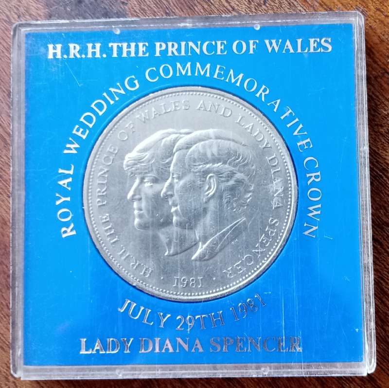 1981 British crown in perspex case (Charles/Diana royal wedding)