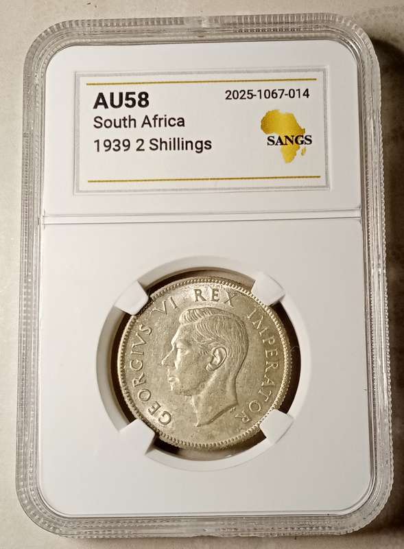 High grade 1939 union silver 2 Shillings SANGS AU58