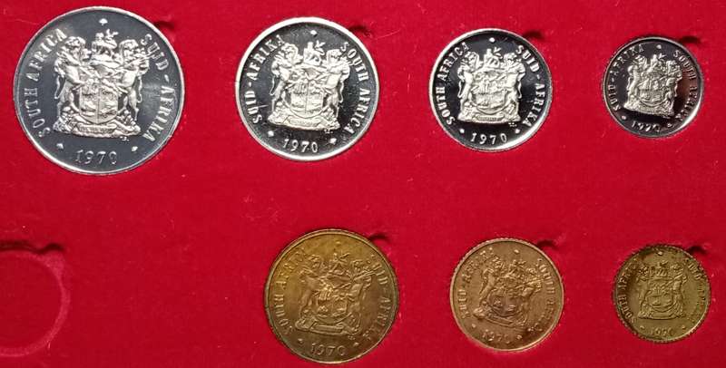 Partial 1970 proof set in red box (50c-1/2c)