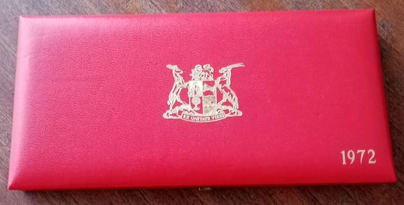 Partial 1972 proof set in red box (50c-1/2c)