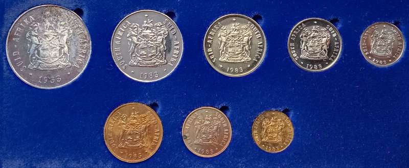 1983 Republic short proof set with silver R1 (mintage: 6835)
