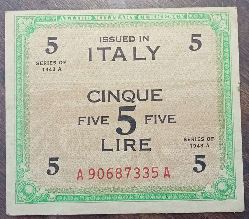 1943 WW2 Italy 1/5/10 Lire note set in plasic sleeve (Allied Military Currency)