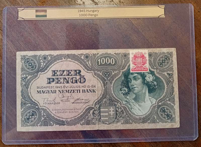 1945 WW2 Hungary 1000 Pengő note in hard plastic sleeve