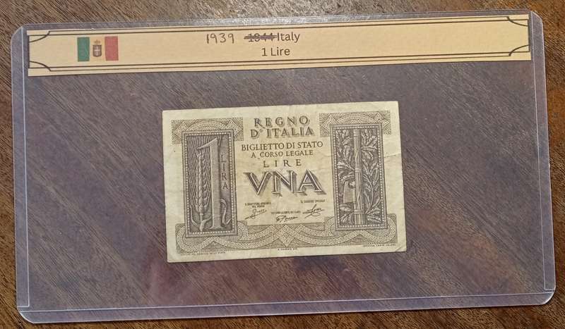 1939 WW2 Italy 1 Lira note in hard plastic sleeve