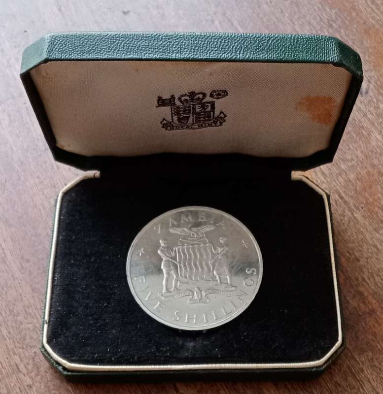 Zambia 1965 proof crown in original box (mintage: 20000).