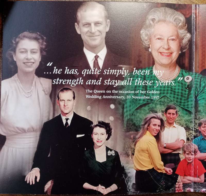 2007 Great Britain Elizabeth/Philip uncirculated crown in folder (Diamond wedding anniversary)