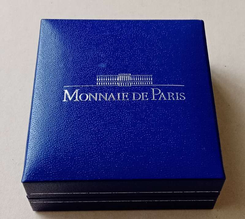 Scarcer 2007 France proof silver 1 1/2 Euro in box with certificate (Rugby World Cup) .