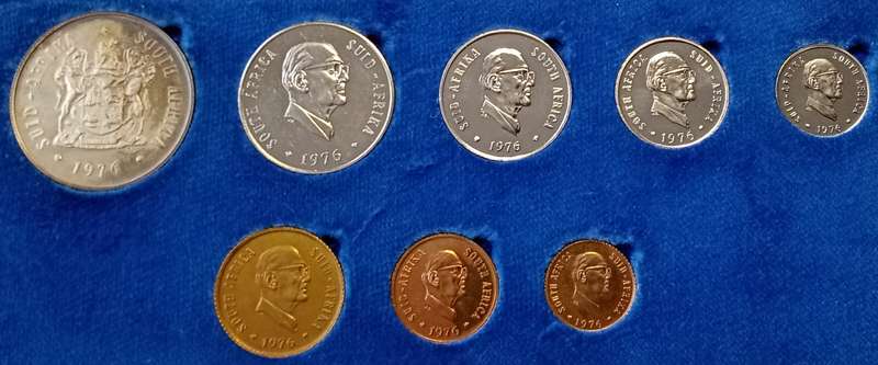 1976 Republic short proof set with silver R1 (mintage: 7000)
