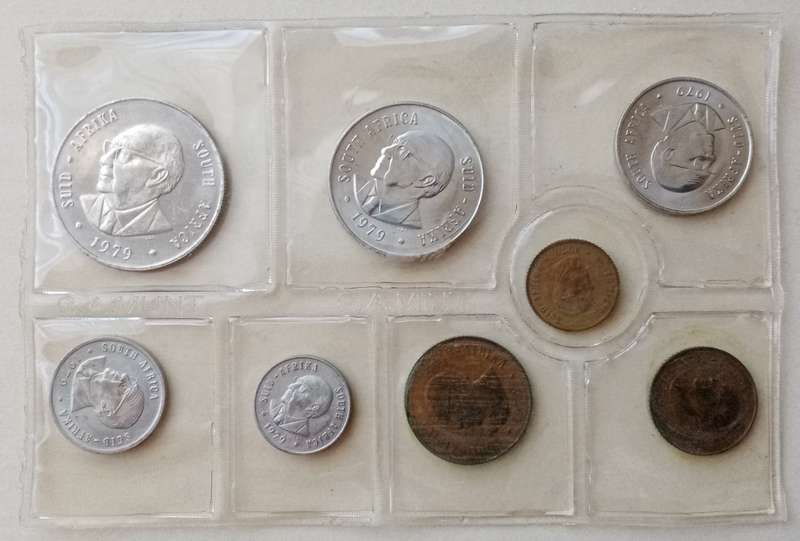 1979 Uncirculated Mint set (R1-1/2c) mintage: 20000