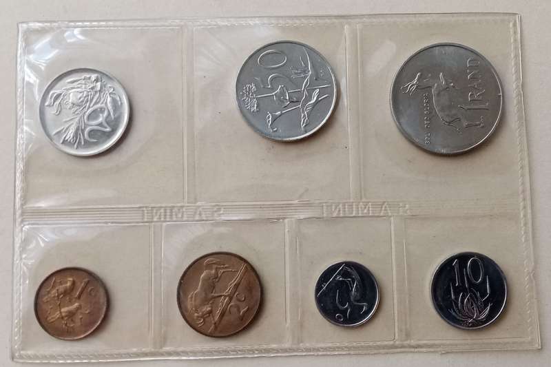 1986 Uncirculated Mint set (R1-1c) mintage: 9100