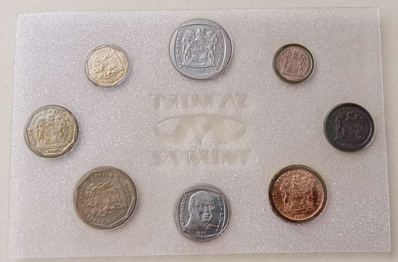 1990 Uncirculated Mint set with scarcer R1 (mintage: 12230)
