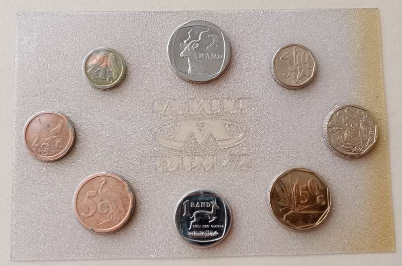 1992 Uncirculated Mint coin set (R2-1c) mintage: 15087