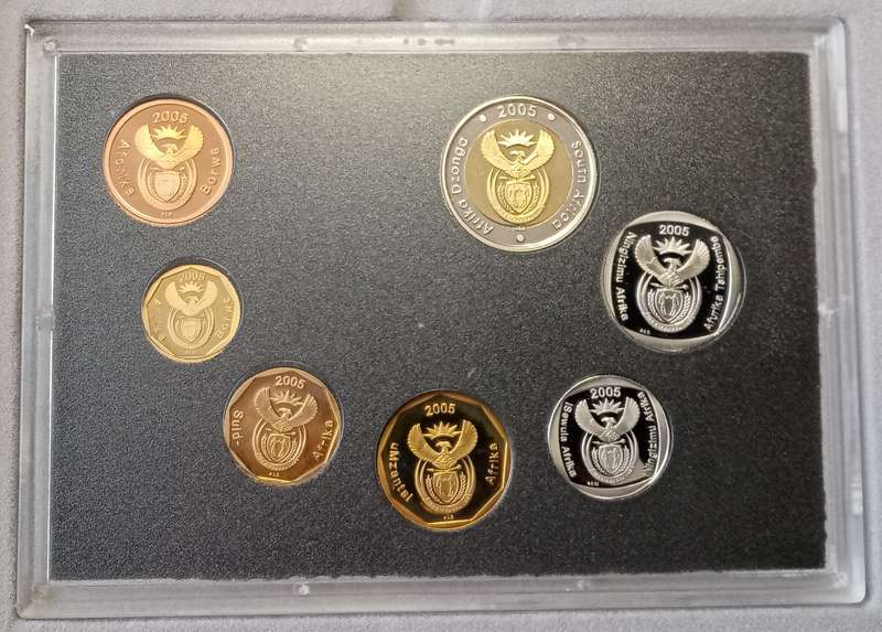 2005 Republic proof set in box (mintage: 1944)