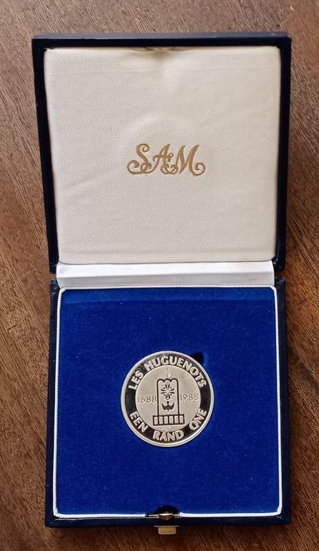 1988 Les Huguenots proof silver R1 in box