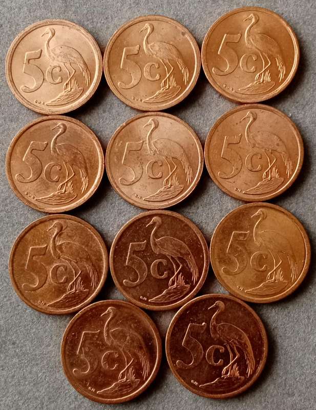 Lot of 11 lustrous 5c coins (1993-2011)