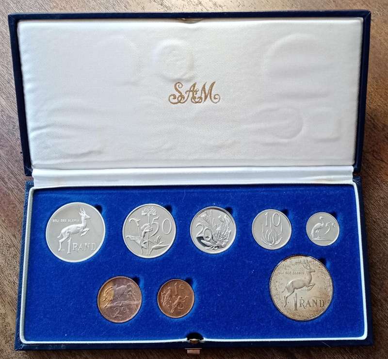 1984 Republic short proof set with double R1 (mintage: 11250)