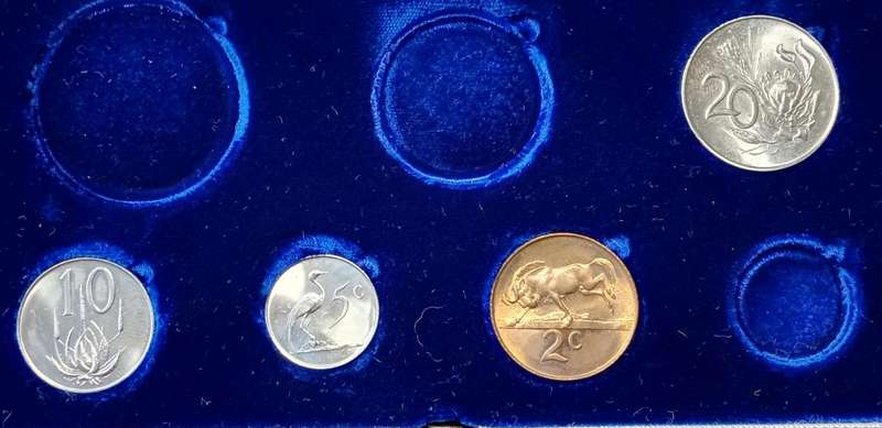 Partial 1965 proof set in blue box (20c-2c)