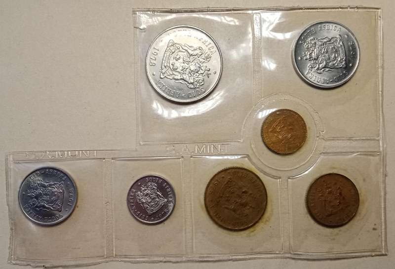 Partial 1978 uncirculated Mint pack (50c-1/2c) with scarcer 1/2c