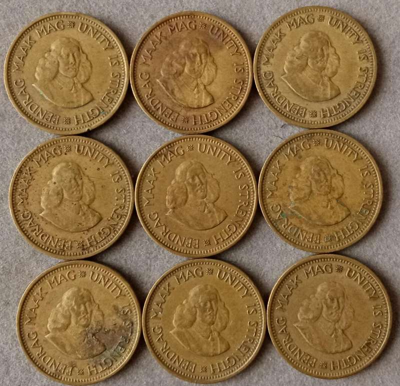 Lot of x9 republic 1/2c coins (1961)
