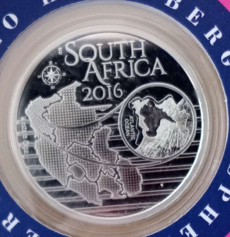 2016 Kogelberg Biosphere Reserve proof 1oz silver coloured R5 (Hermanus Cliff Gladiolus)