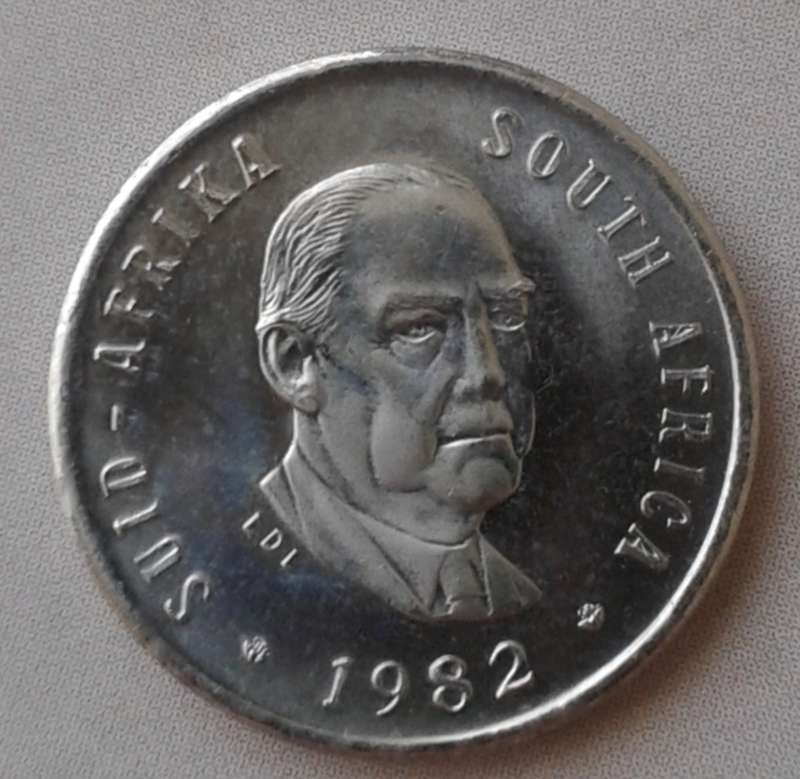 1982 Republic uncirculated nickel 5c