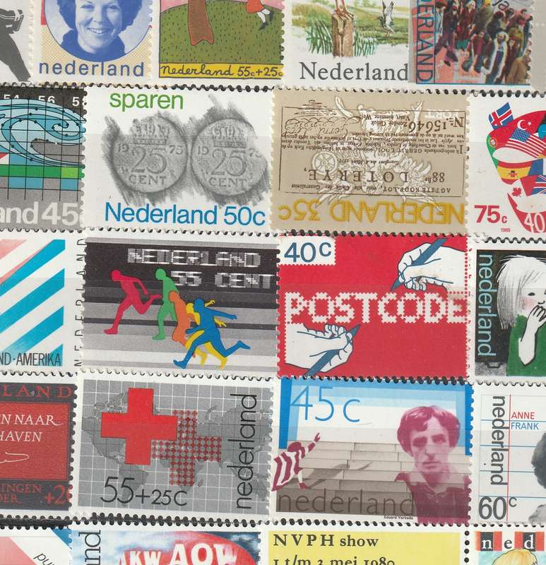 BULKLOT SALE - NEDERLAND  Part sets and commemorative issues  VF **MNH** (80 stamps)